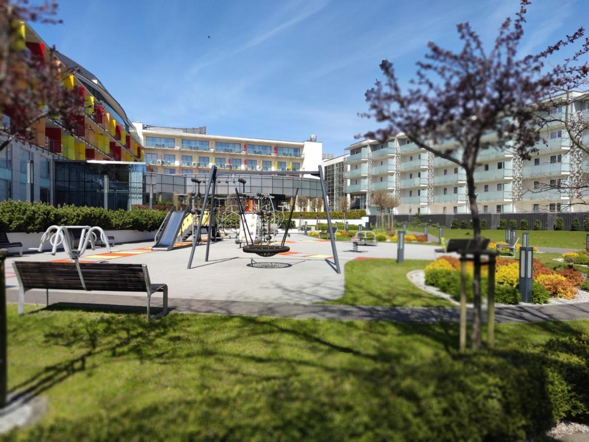 Apartament Przy Hotelu Aquarius 科沃布热格 外观 照片